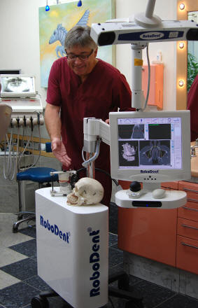 Computer navigierte Implantate mit Robodent
