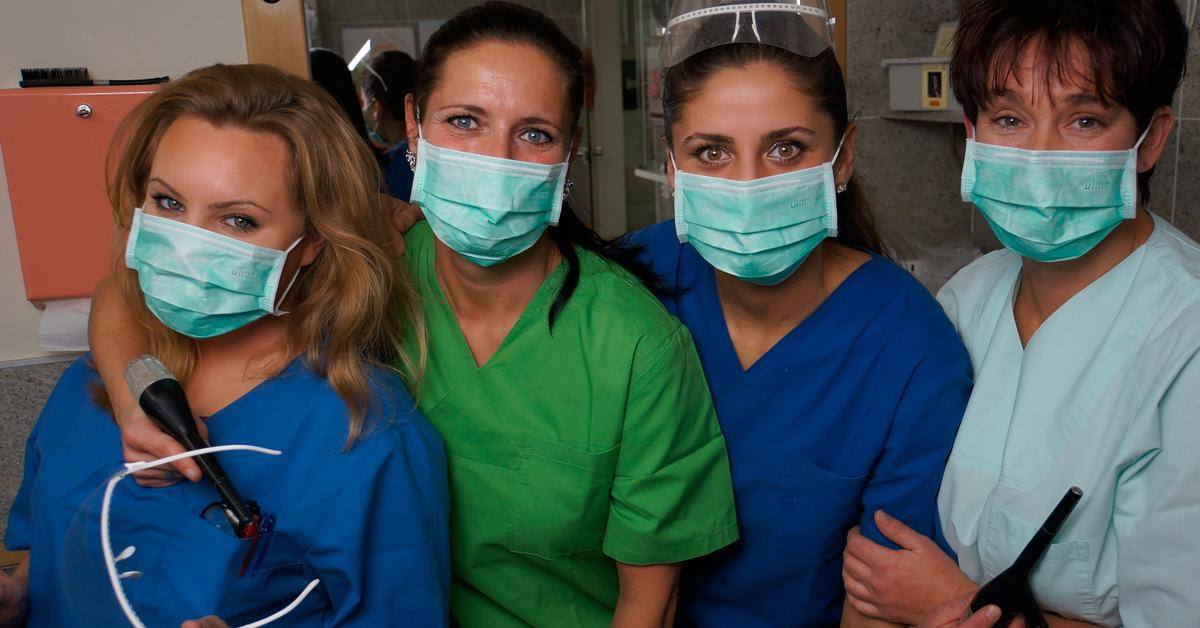 Kariesentstehung Zahnfleischentzündung Zahnprobleme durch Vorsorge vermeiden - Herz und Gelenkerkrankungen durch schlechte Zähne